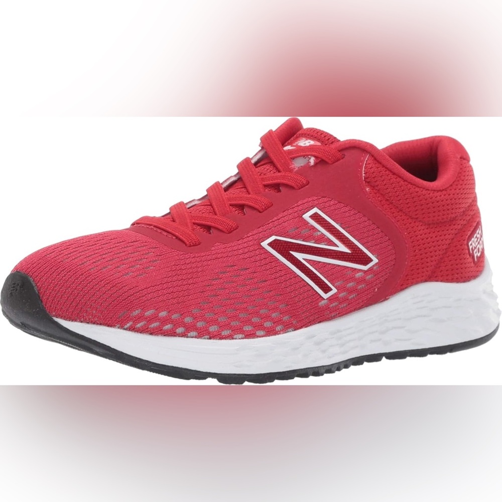 New Balance Women's Fresh Foam Arishi V2 Bungee Running Shoe size 7 Red